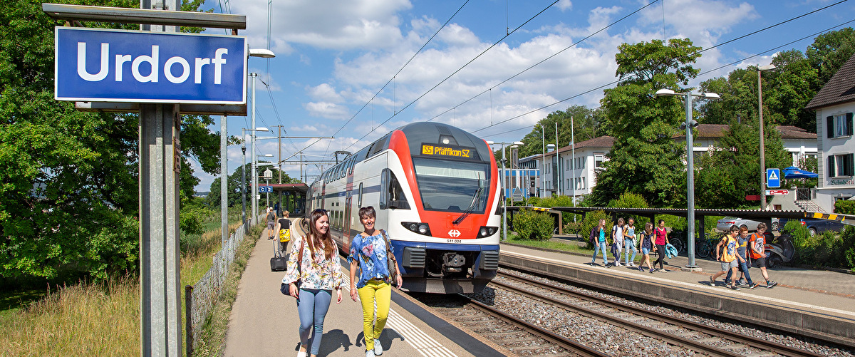 Urdorf SBB informiert über Bahnersatz Schlieren Bonstetten