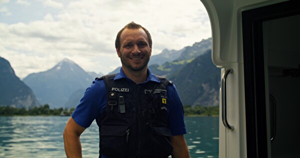 ‘Dü fir yys – Miär fir Üri’ – Personalgewinnungskampagne der Kantonspolizei Uri
