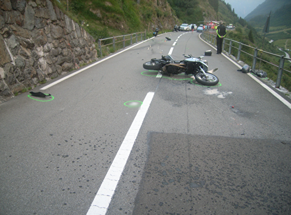 Motorradunfall auf der Sustenstrasse