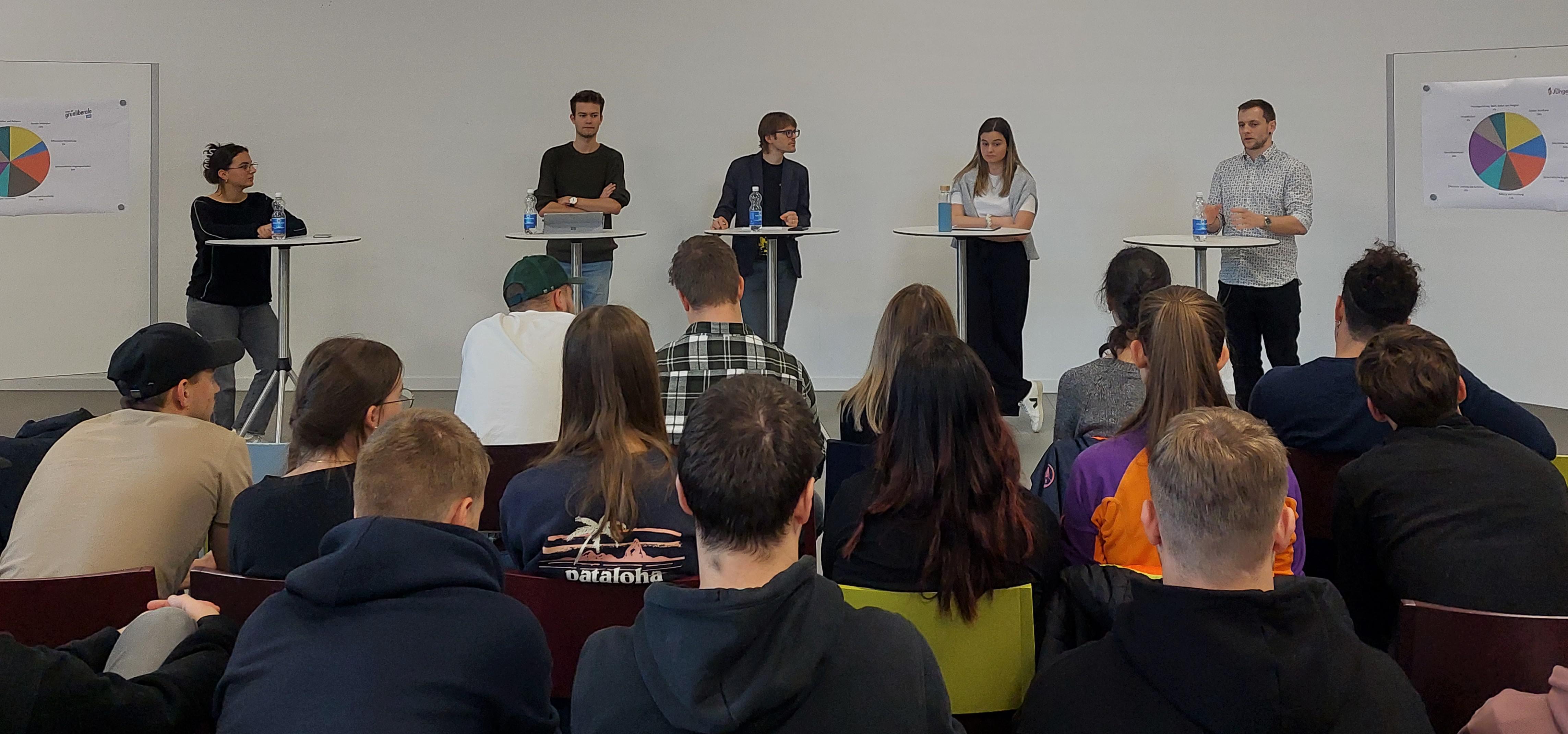 Polittour Podium