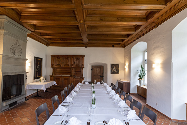 Im Rittersaal im Schloss A Pro in Seedorf können am 1. Oktober 2023 im Rahmen des Schweizer Schlössertags Kultur und ein spezielles Menu genossen werden. Bild: Angel Sanchez (Kanton Ur)i