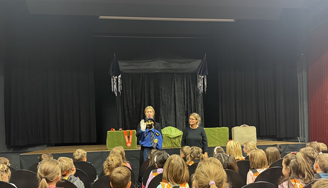 Verkehrserziehung durch das Puppentheater «tiramisü»
