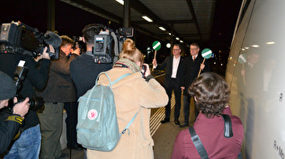 Abfertigung erster Tunnelzug