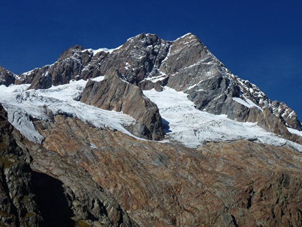 Der Gletscher zieht sich zurück. Gletscher im Voralptal, Kanton Uri.