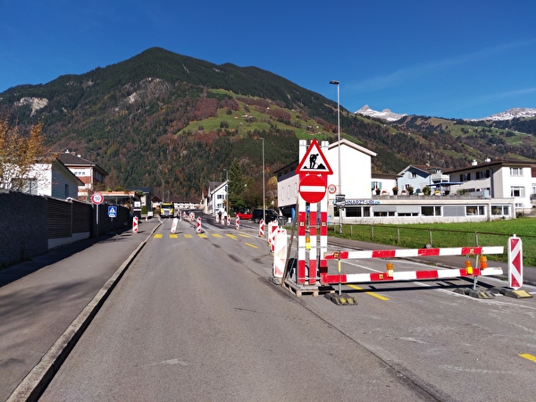 Die Abschlussarbeiten auf der Gotthardstrasse in Schattdorf sind in Gang. Bild Baudirektion Uri