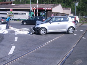 Verkehrskollision auf der Militärstrasse
