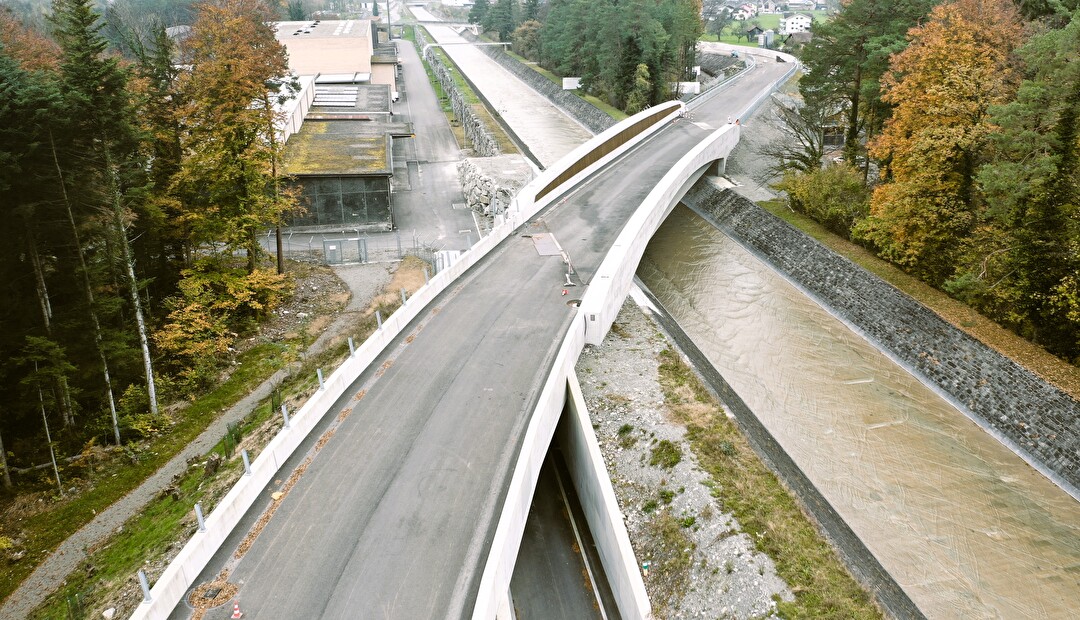 Sie ist das Herzstück der WOV: Die neue Brücke über den Schächen. Bild Baudirektion Uri