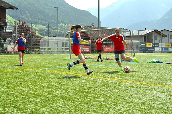 Impression des Meitlifussballtags. (Foto: Kanton Uri)