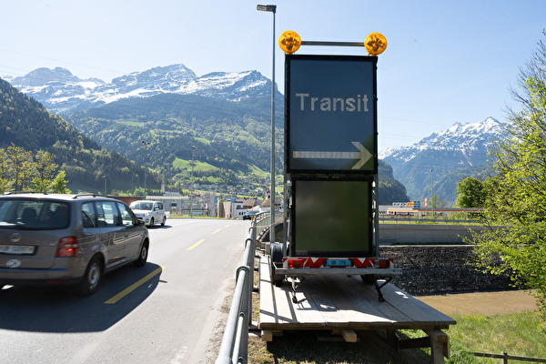 WOV: Verbesserte Signalisation für den Transitverkehr. Bild Baudirektion Uri