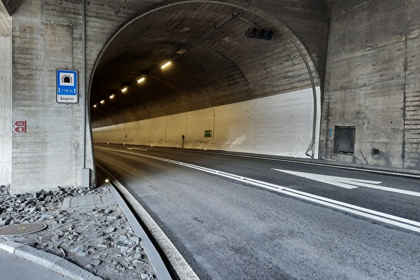 Reinigungsarbeiten Axentunnels