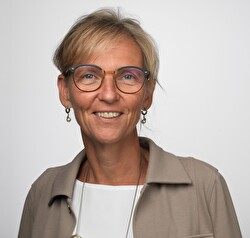 Karin Kayser