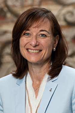 Nicole Frunz