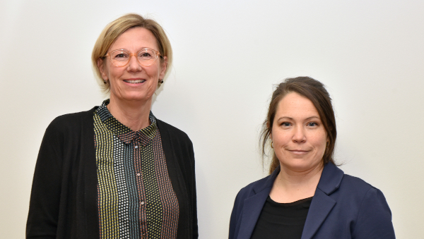 Bild Christine Durrer (links) und Sara Marin