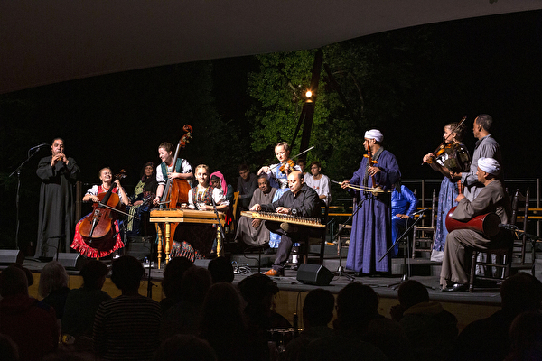 Streichmusik Vielsaitig, Appenzell und Musiker des Mazaher Ensemble aus Ägypten