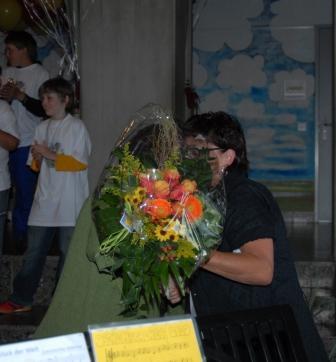 Blumenstraussübergabe Primarschule