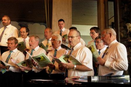 Männerchor singt3