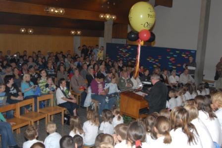 Publikum im Schulhaus