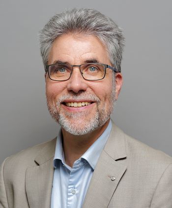 Erik Schmausser