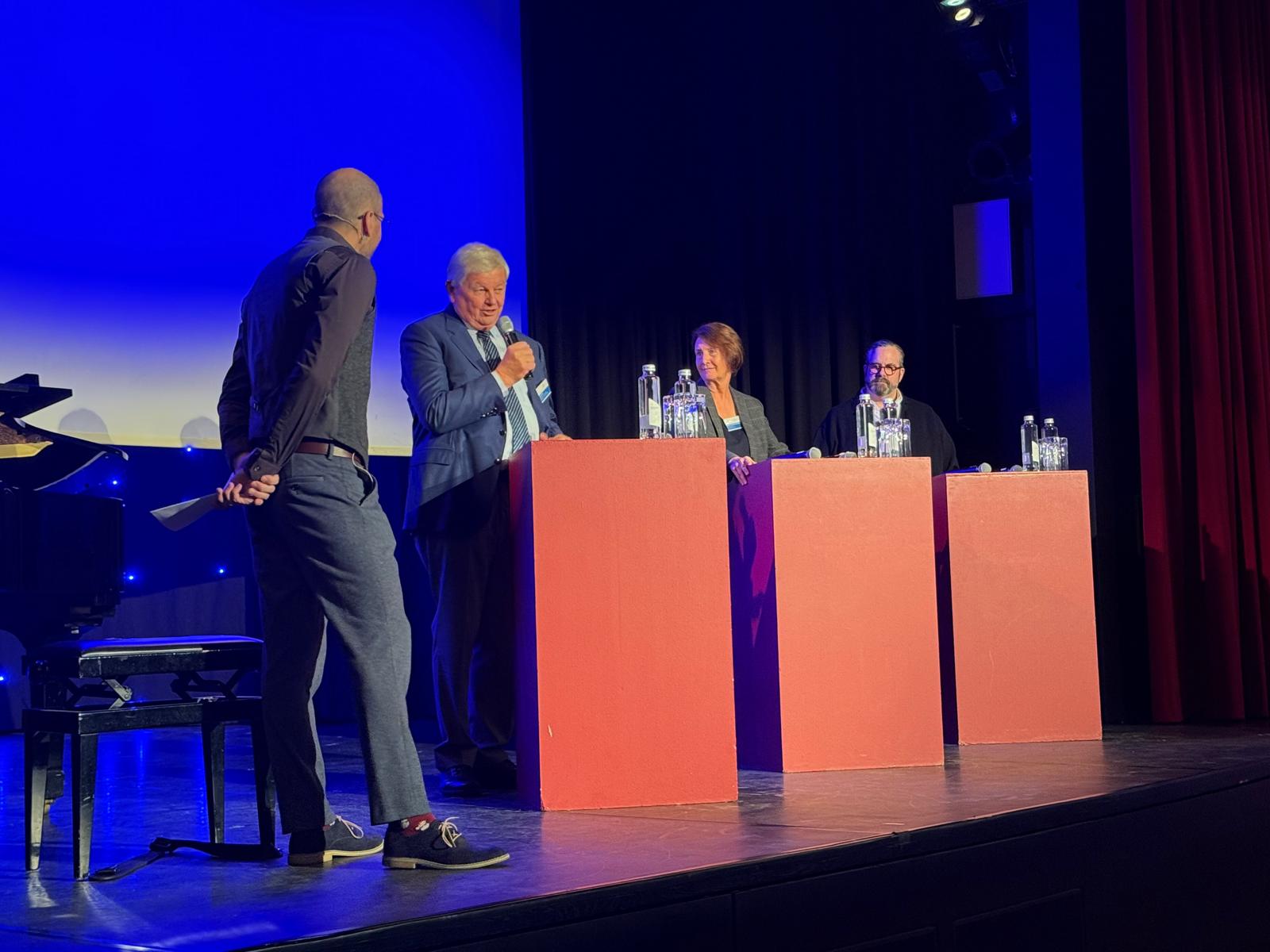 Max Binder, Esther Hildebrand und Thomas Vogel blicken auf ihre politischen Karrieren zurück, die sie allesamt im Illnau-Effretiker Parlament gestartet haben.