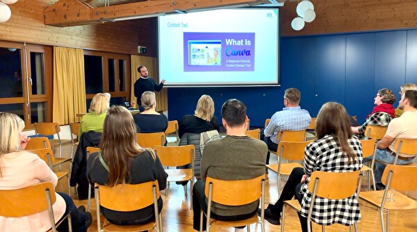 Bild von Präsentation bei Social Media Vortrag