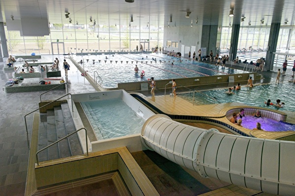 Hallenbad Uster von innen