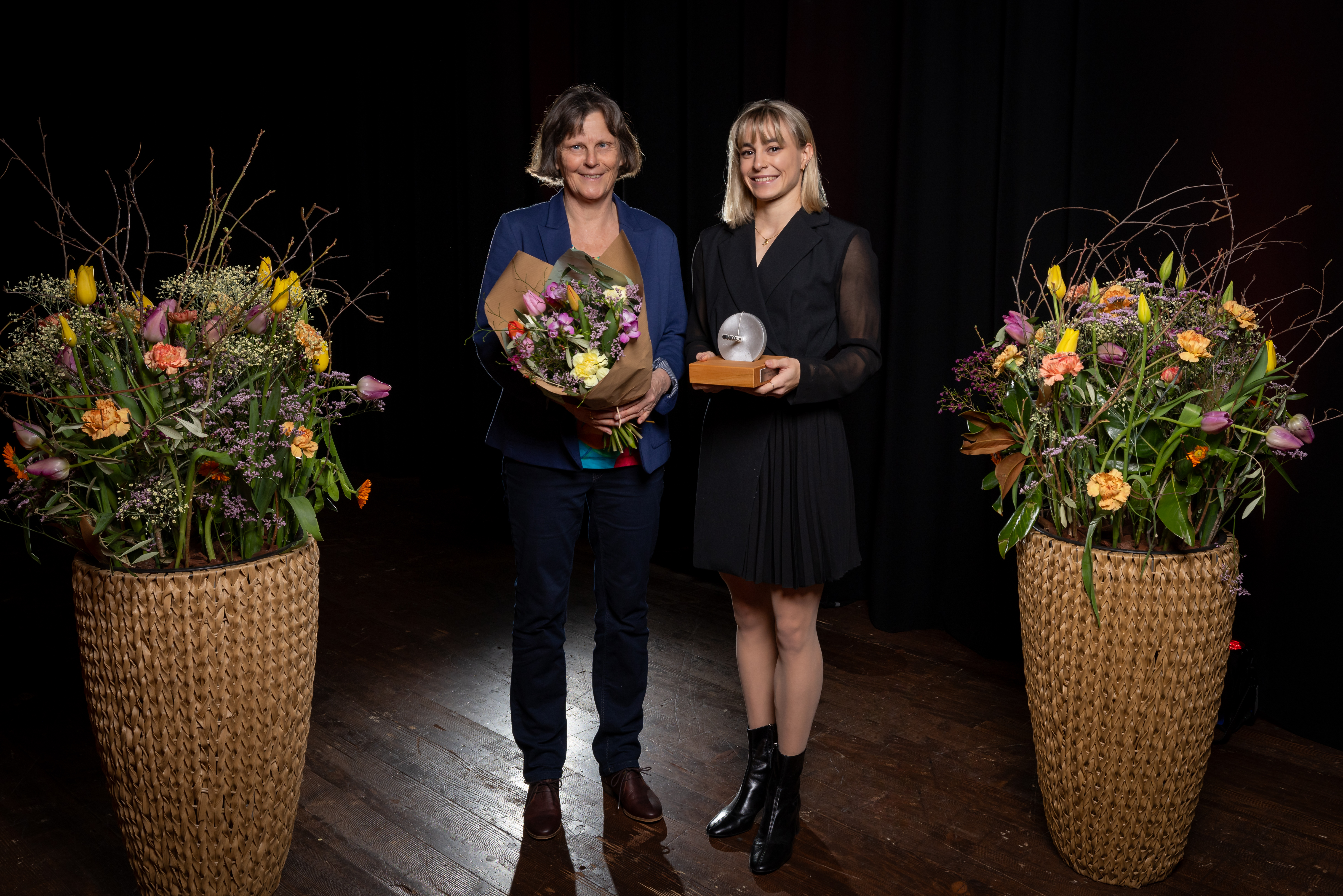 Stadträtin, Karin Fehr und Gewinnerin Sportpreis Catia Gubelmann