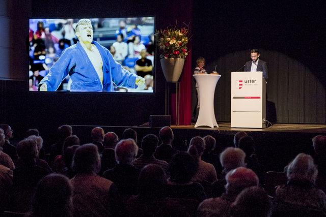 Nils Stump erhält den Sportpreis 2017