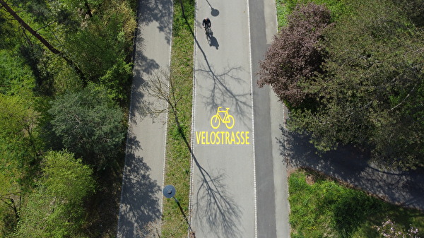 Velostrasse von oben