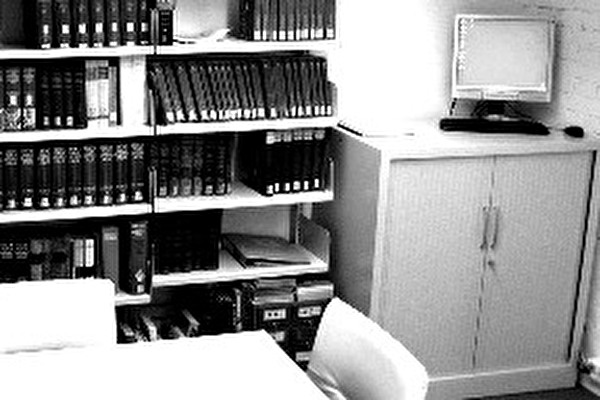 Lesesaal in der Paul Kläui-Bibliothek