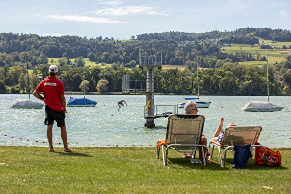Das Strandbad in Niederuster