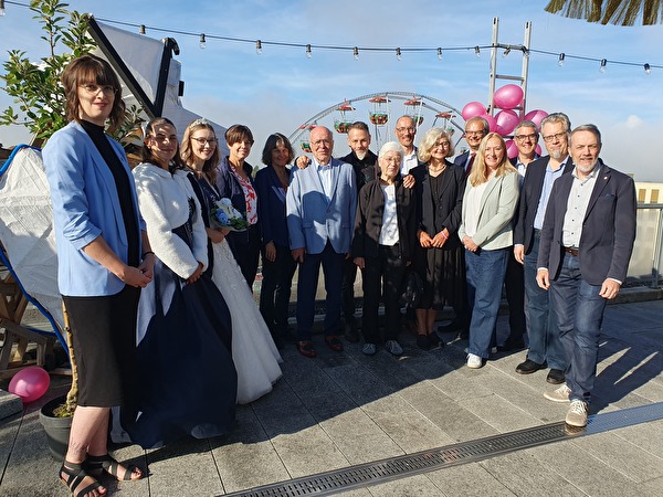 Prenzlau Delegation mit dem Stadtrat Uster auf der Rooftop-Bar