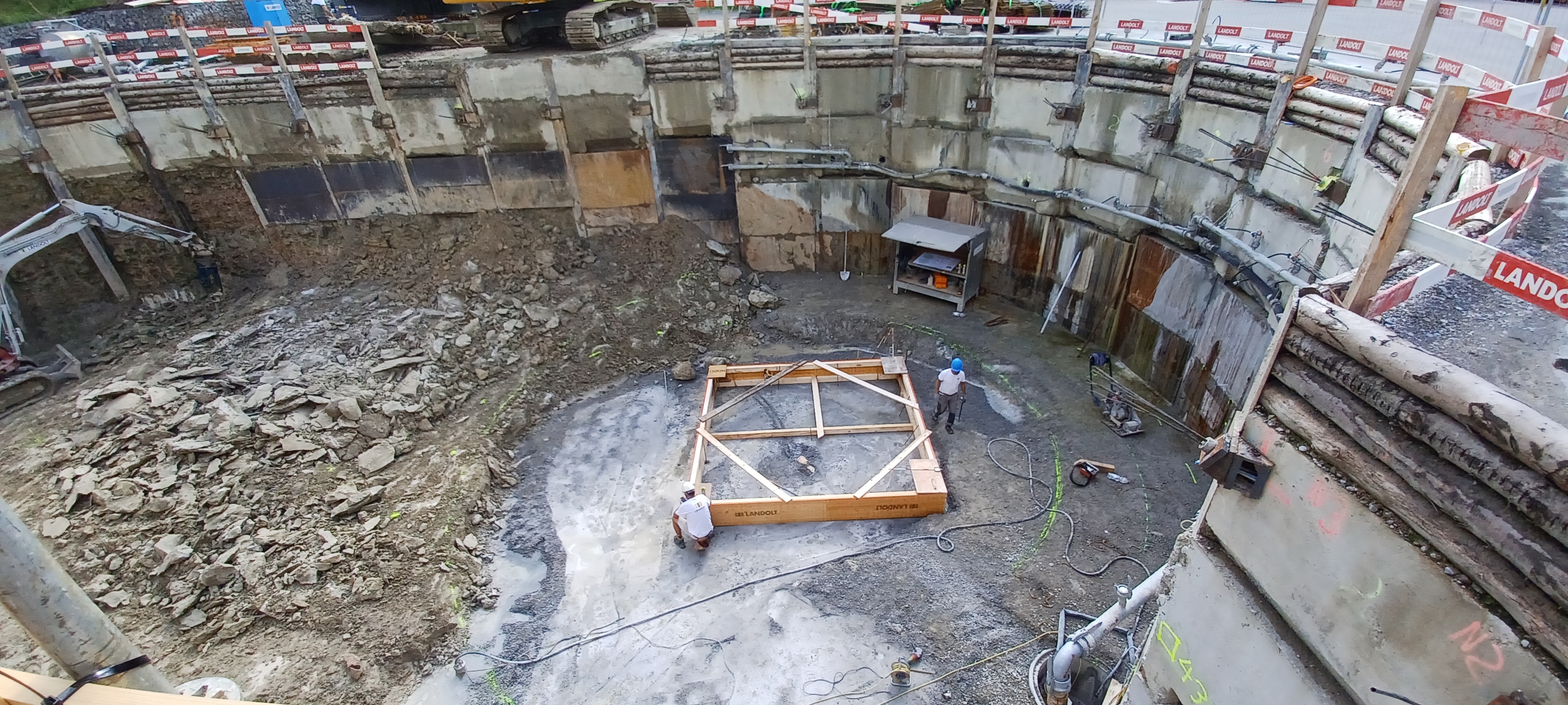 Das Fundament einer der beiden Faultürme.