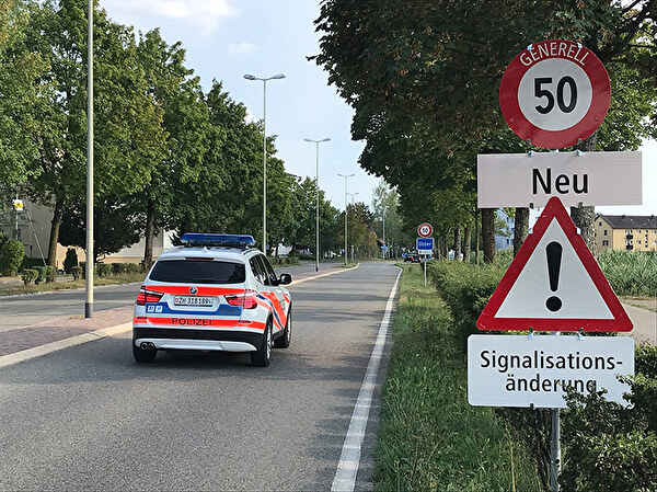 Signalisation Tempo 50 auf Zürichstrasse