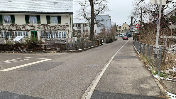 Kreuzung Kreuzstrasse und Wermatswilerstrasse