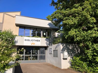 Bibliothekseingang
