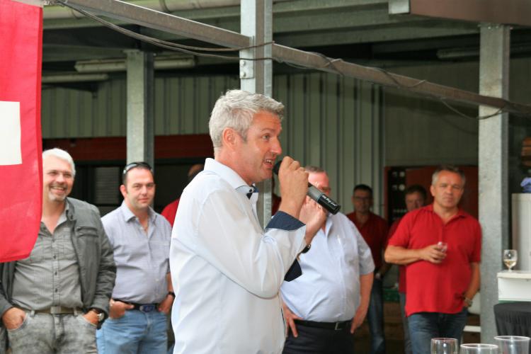 Peter moderiert weiter...