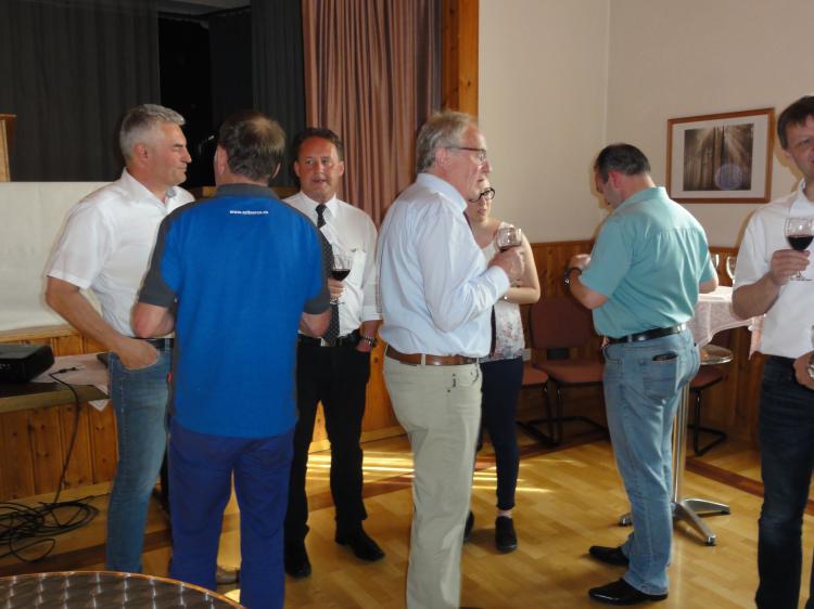 Reger Gesprächsaustausch