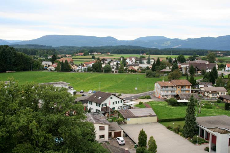 ..Blick gegen den Jura..