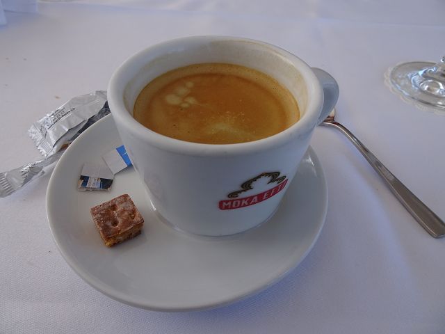 Kaffee mit Leckerli