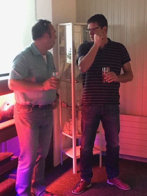 2 Gemeinderäte, grins
