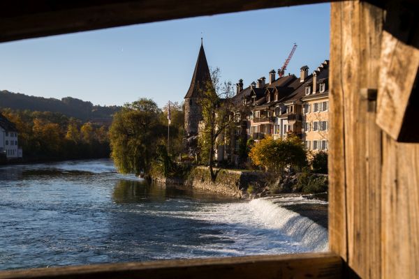 Blick von der Holzbrücke Richtung Hexenturm