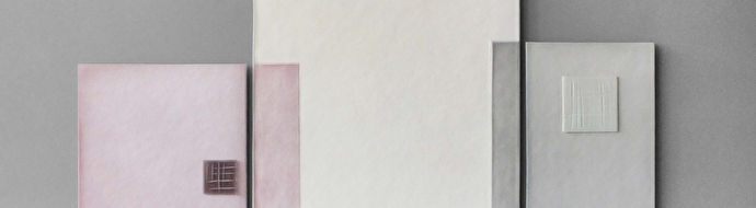 Glas-Kunstwerk bestehend aus drei Teilen