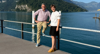 Gemeindeschreiber Aldo Moschetti und neue Gemeindeschreiberin Sibylle Schmid