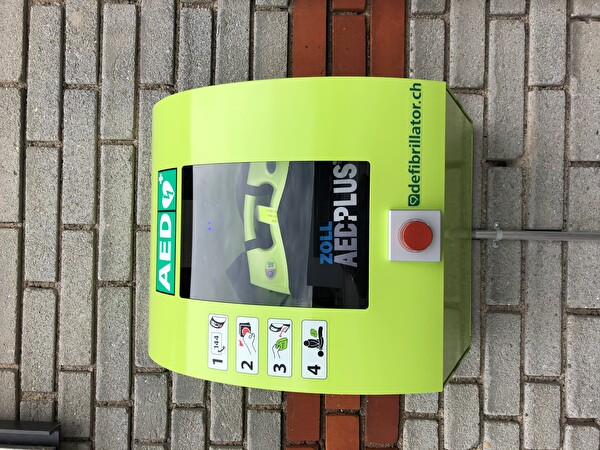 Standort Defibrillatoren Bahnhof Richterswil