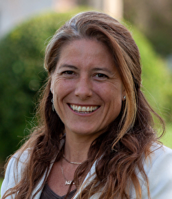 Mira Crivelli, Schulpräsidentin