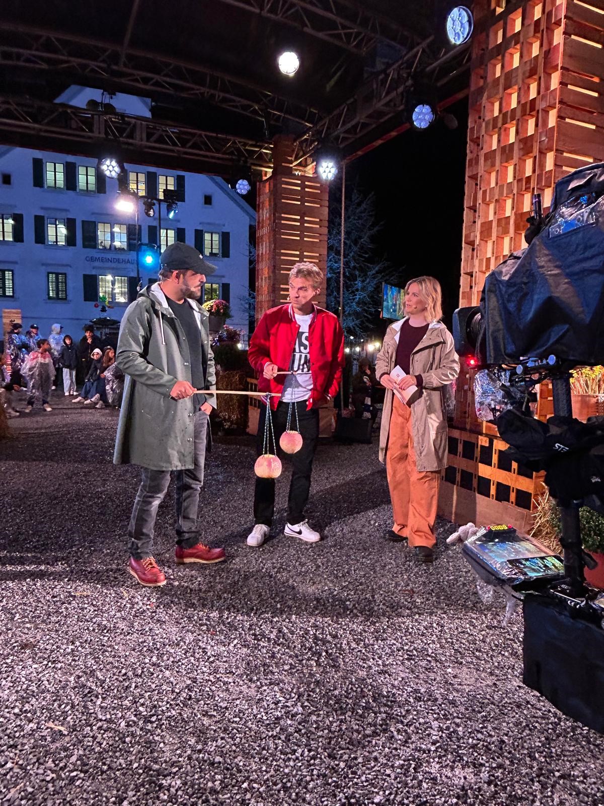 SRFbideLuetLIVE_Sendung.jpg