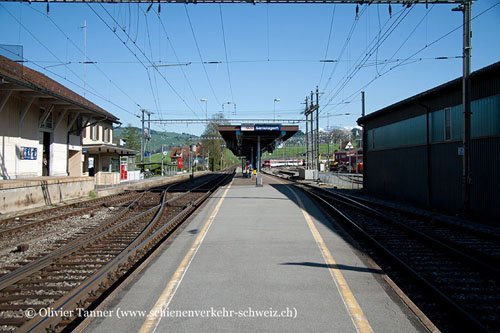 Bahnhof Samstagern