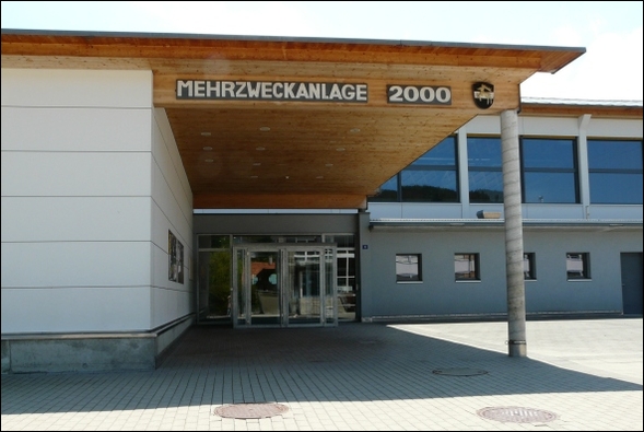 Mehrzweckhalle 2000