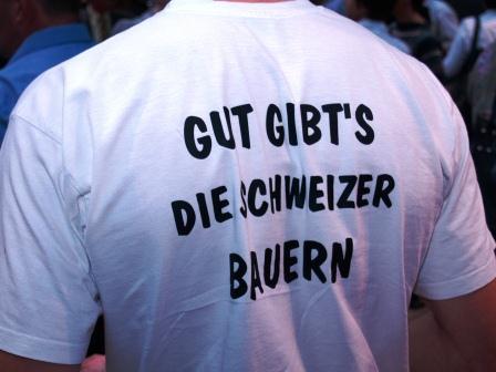 Symphatische Werbung auf dem T-Shirt des Referenten Andreas Hofer.