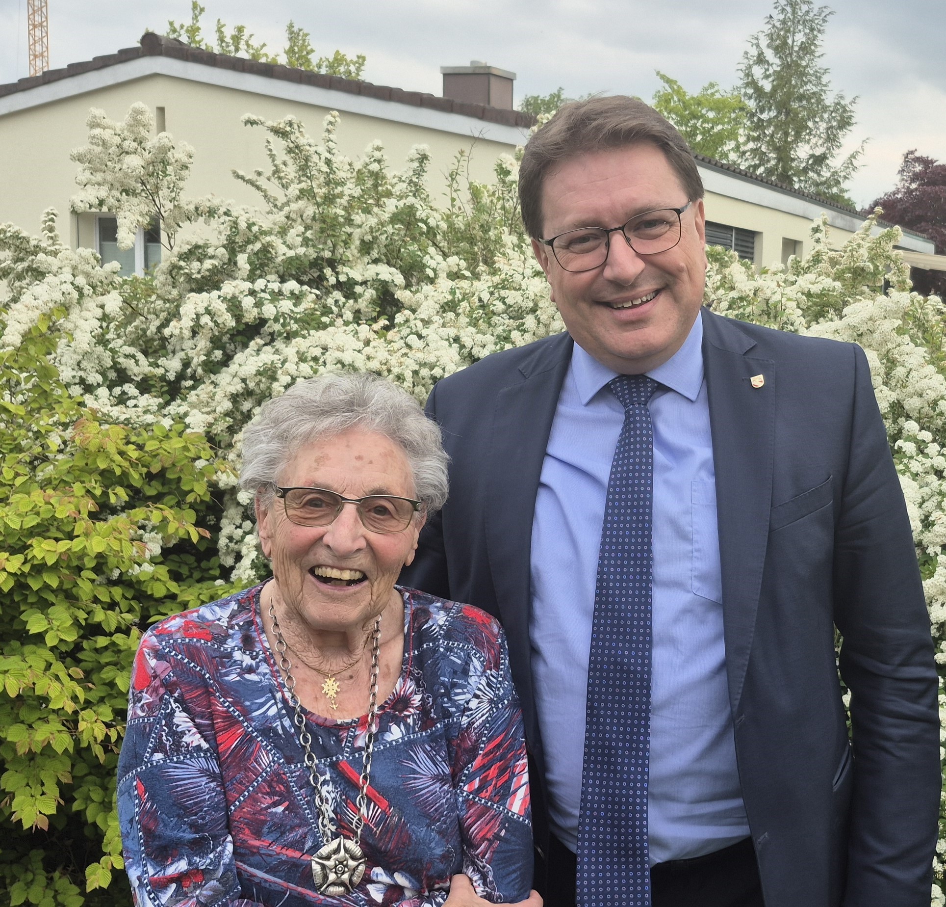 Am Dienstag 6. Mai 2025 durfte Frau Marie-Claire Pittet ihren 95. Geburtstag feiern.
Die Gemeindebehörden gratulieren herzlich zum hohen Wiegenfest!